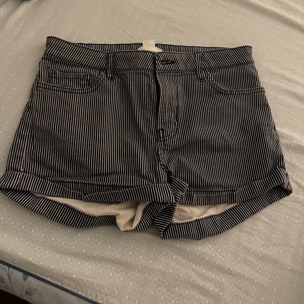 Short for woman